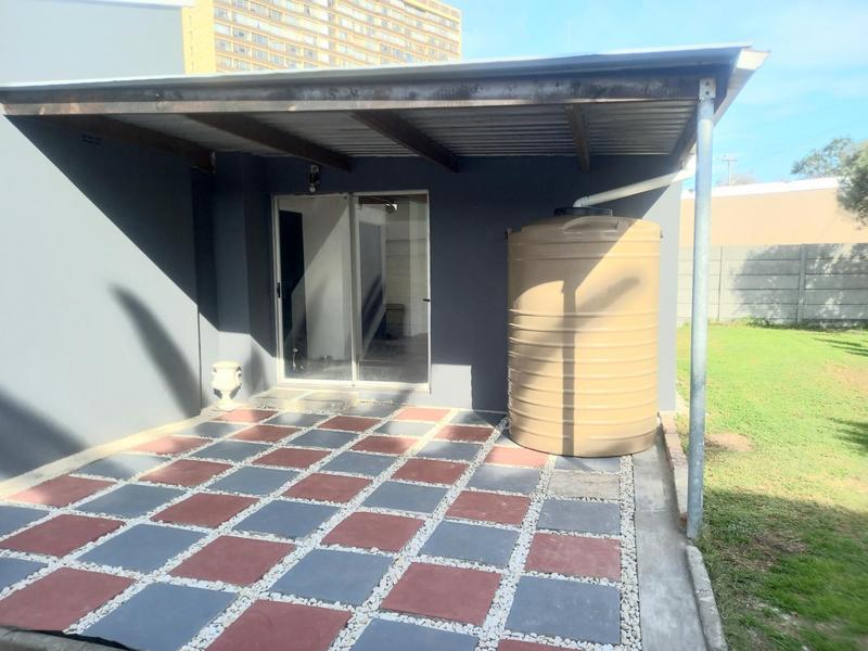 4 Bedroom Property for Sale in Townsend Estate Western Cape